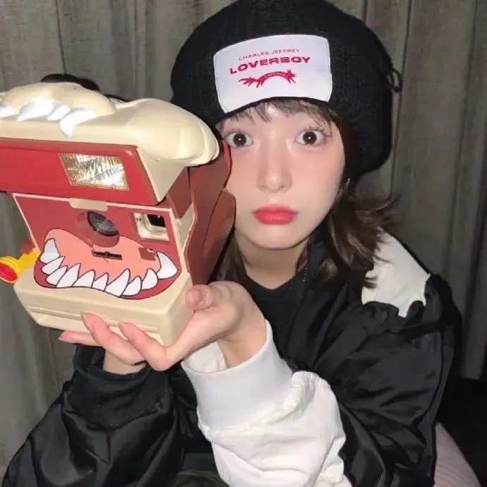 天蛾人